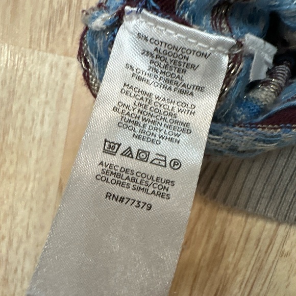 Ann Taylor Fair Isle Sweater Size S - Picture 8 of 10